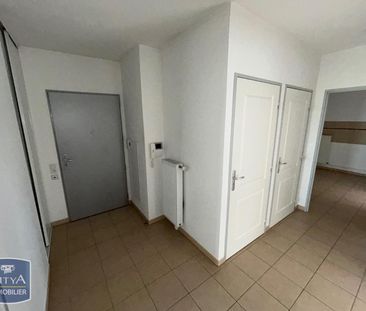 Location Appartement 3 pièces 79m² ST DIZIER 52100 - Photo 1