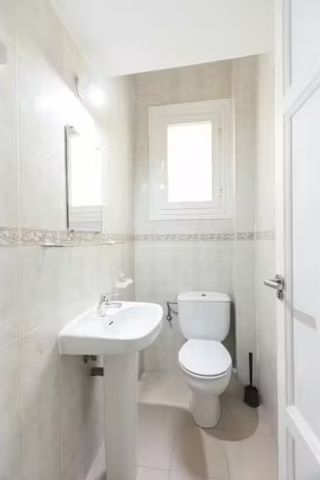 Calle de Bravo Murillo, Madrid, Community of Madrid 28015 - Photo 5