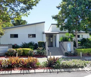 1 BEDROOM APARTMENT 100M TO WESTFIELD RENT INCL WATER N GAS - Photo 1