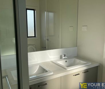 Brand New Home in Meridian Estate - Photo 5