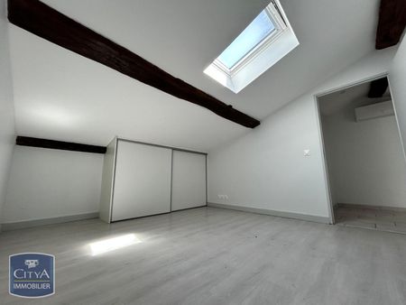 Location Appartement 3 pièces 49m² VILLEFRANCHE SUR SAONE 69400 - Photo 2