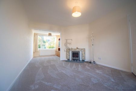 3 bedroom semi-detached house to rent - Photo 2