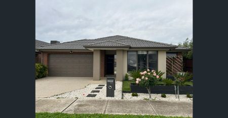 Modern Family Living in the Heart of Hartleigh Estate!! - Photo 4