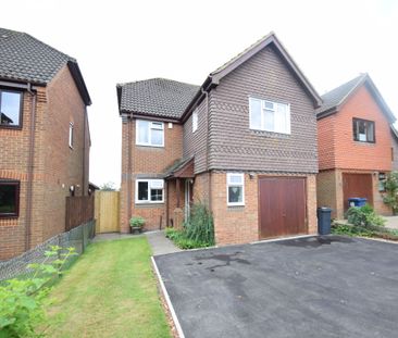 4 bedroom detached house to rent, - Photo 1