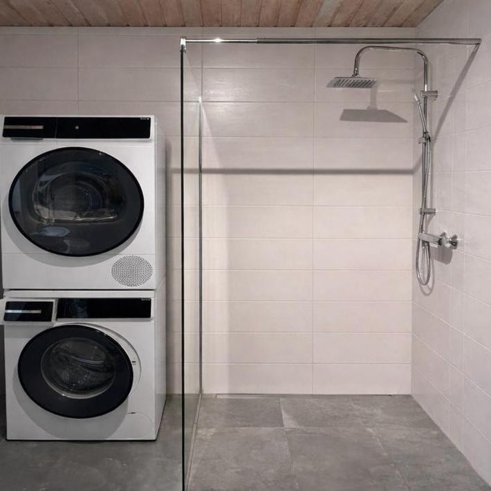 helle, geräumige Wohnung in ruhiger Lage - Photo 1