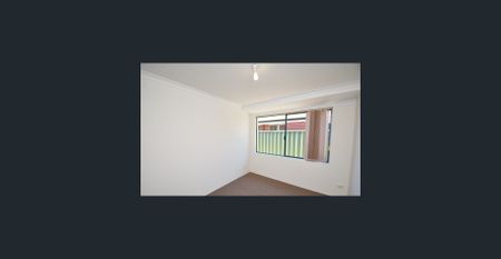 SPACIOUS 4X2 FAMILY HOME - Photo 5