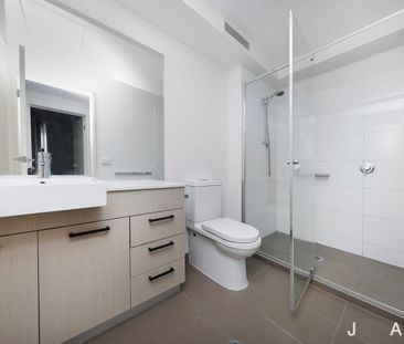 Stylish and Modern Three Story Living - Photo 6