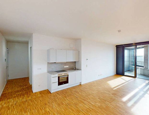 SPRING TOWER: Exklusives 3-Zimmer-Apartment mit zwei Loggien und Luxus-Feeling - Foto 1