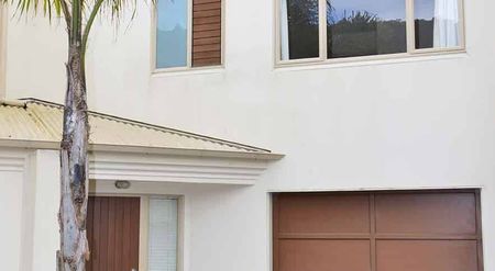 Move in for Summer! - Photo 2