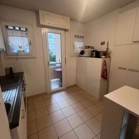 Bel appartement de 2 pièces fonctionnel et bien situé - Foto 3