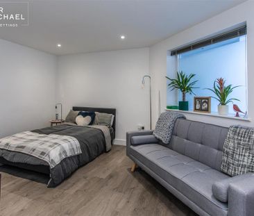 Studio to rent - Photo 2