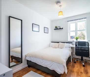 6 bedroom house to rent - Photo 4