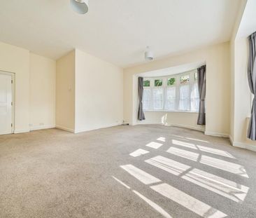 Hillier Road, Guildford, Surrey, GU1 - Photo 2