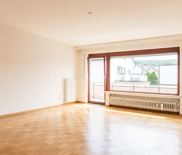 Bald sanierte 3 Zimmerwohnung mit Balkon und Einbauküche in Bielefe... - Photo 1