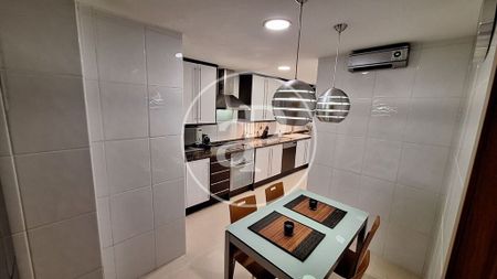 4 bedroom luxury Apartment for rent in Valencia - Photo 4
