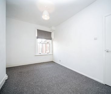 2 bedroom apartment to rent Waterloo Road, Bedford, MK40 - Photo 3