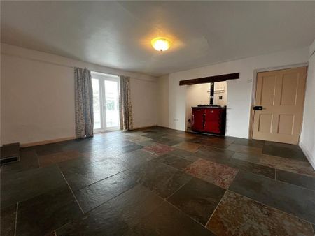 3 bedroom detached house to rent - Photo 2