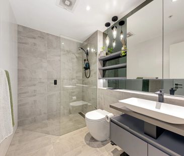 Luxuriously Appointed Two Bedroom Ground Floor Unit in Designer 'Ki... - Photo 4