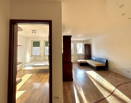 top centrum !!! 2 pok. garaż - Photo 3