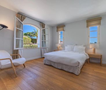 Proche Mougins - Bastide provençale au calme - 5 chambres - Photo 5