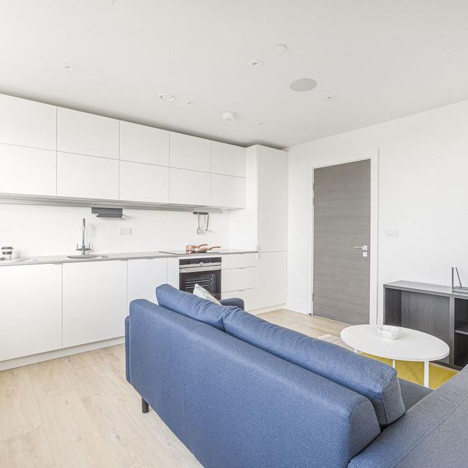 Studio to rent - Photo 1