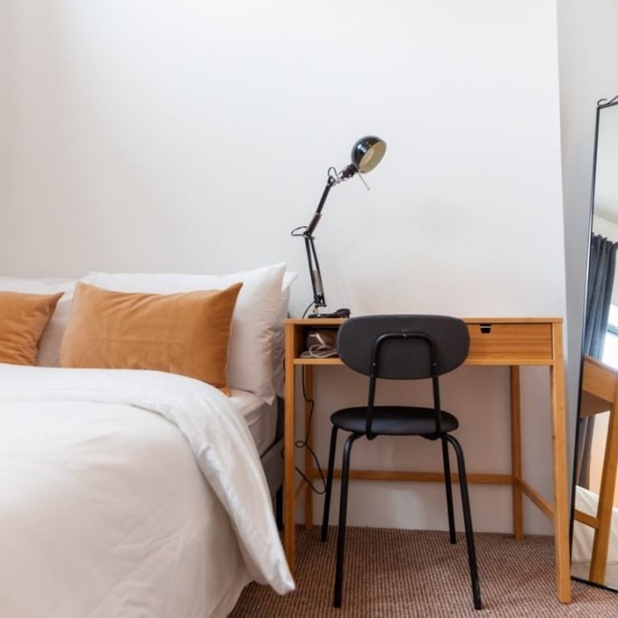 flat b, 708 High Road, London N12 9QL, UK, London - Photo 1