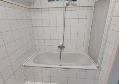 Lichtdurchflutete 2 Zimmer Wohnung mit Balkon - Photo 2