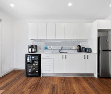 Semi-Furnished Granny Flat - Photo 4