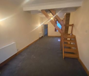 2 Bed Terraced House, Rosary Road, B23 - Photo 4