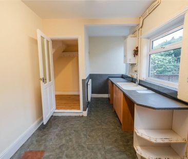 3 bedroom terraced house to rent - Photo 6