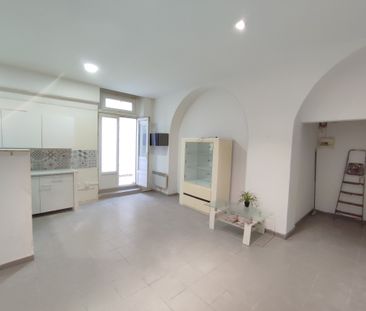 Location Appartement 2 pièces 46m² MARSEILLE 3ème - Photo 1