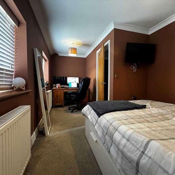 Tempest Way, Rainham, Rainham, RM13 - Photo 1