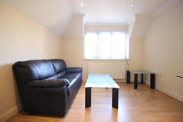 Langley Road, Slough - Photo 1