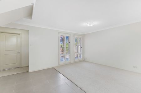 1 Pomona Street, Pennant Hills NSW 2120 - House For Rent | Domain - Photo 5