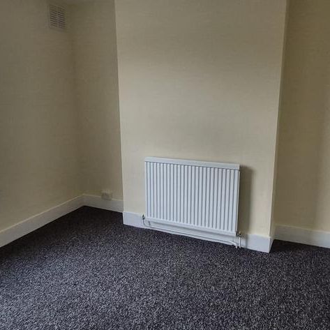 5 bedroom terraced house to rent - Photo 1