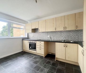 Elm Grove Road, Salisbury, Wiltshire - Photo 4