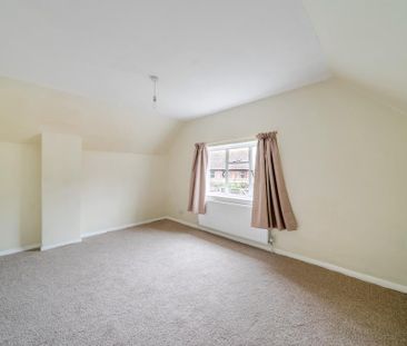 3 bedroom end of terrace house to rent - Photo 5