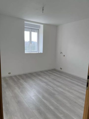 Maison à louer à Vendeuil - 6 pièces, 180 m² - Photo 5