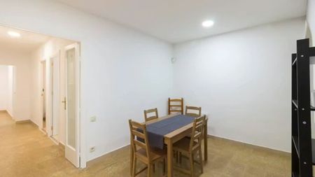 Carrer de la Lluna, Barcelona, Catalonia 08001 - Photo 2