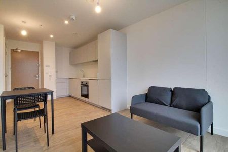 South Central, Essex Street, Birmingham City Centre, B5 - Photo 5