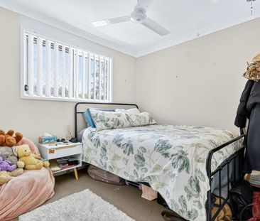 CHARMING TOWNHOUSE IN SERENE WARNER GROVES - Photo 4