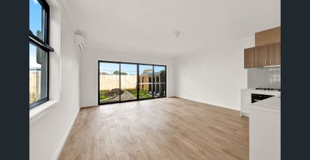 Amazing townhouse, With everything around the corner - Photo 4