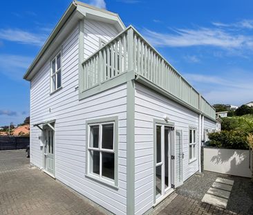 Welcome home to 5/25 Mana Street. - Photo 1