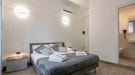 Via del Ponte allAsse, Florence, Tuscany 50144 - Photo 4