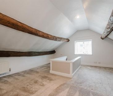 2 bedroom semi-detached house to rent - Photo 2
