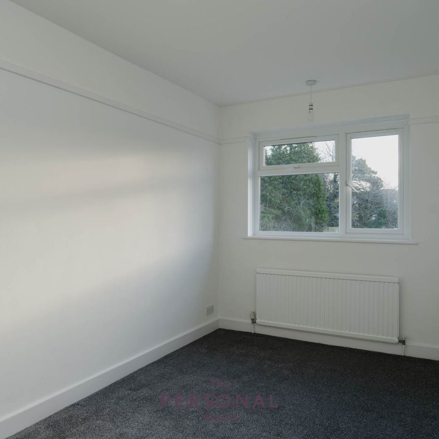 Nonsuch Walk, Cheam - Photo 1