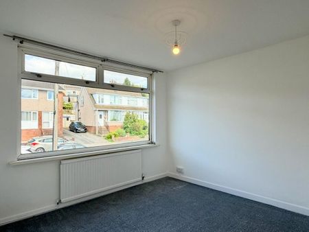 3 bedroom semi-detached house to rent - Photo 4