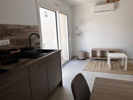 Location Maison 2 pièces 32m² NIORT 79000 - Photo 3