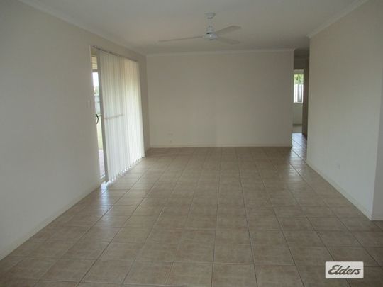 43 Earl St Vincent Circuit - Photo 1