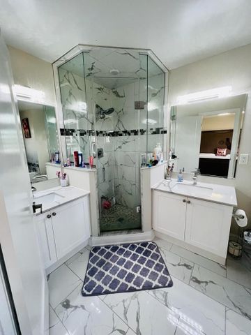 For Lease - 66 Fann Drive, Brampton, Ontario - Photo 5